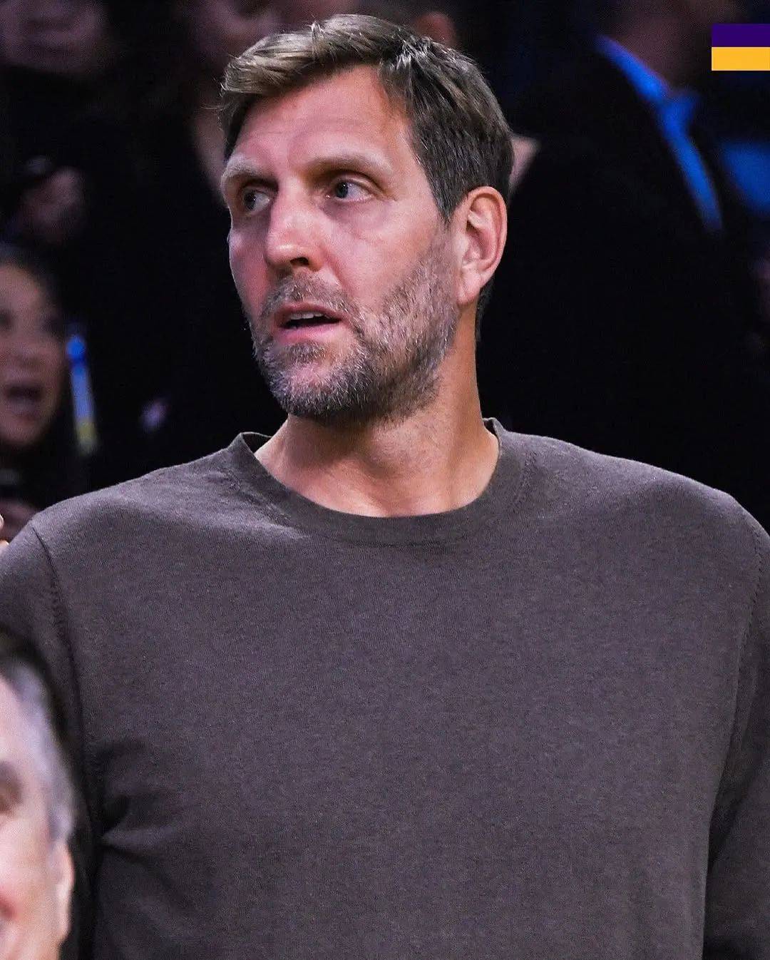 关于东契奇回归赛场，爆冷首场状态亮眼，加拿大队观众沸腾！的信息